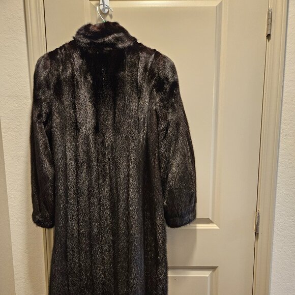 Vintage Black Mink Coat - Excellent Condition - Lowenthal Furriers - Full Length - Picture 2 of 6